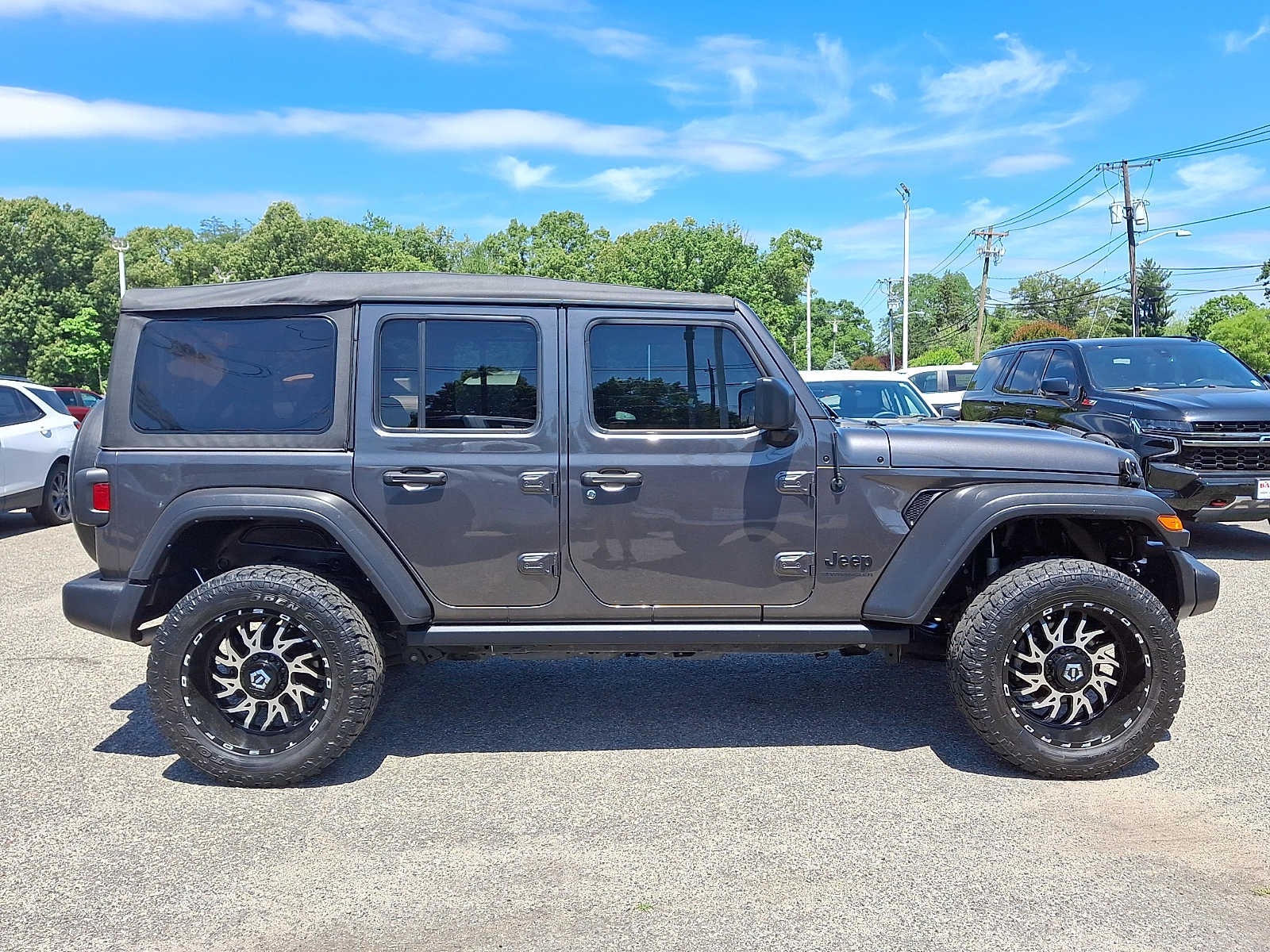 2023 Jeep Wrangler Sport