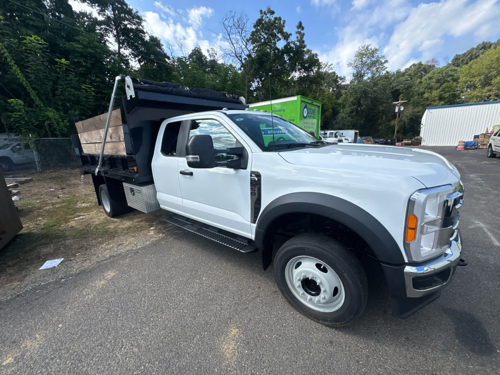 2023 Ford Super Duty F-450 DRW XL