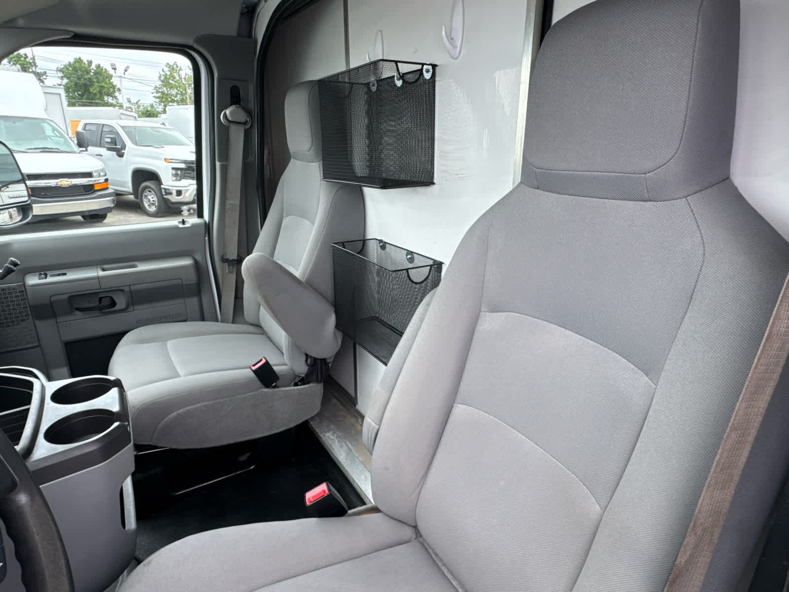 2024 Ford E-Series Cutaway BASE