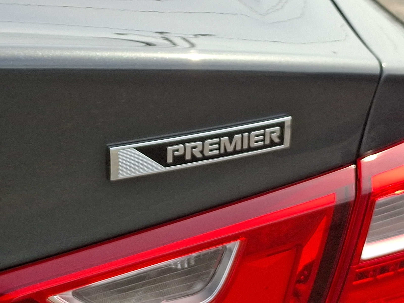 2017 Chevrolet Malibu Premier