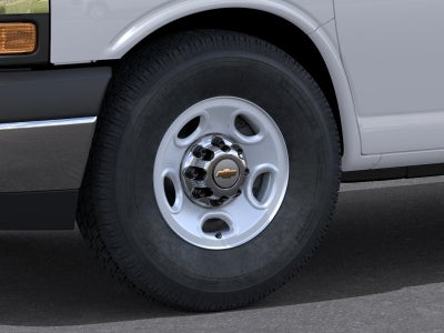2026 Chevrolet Express Passenger 1LT