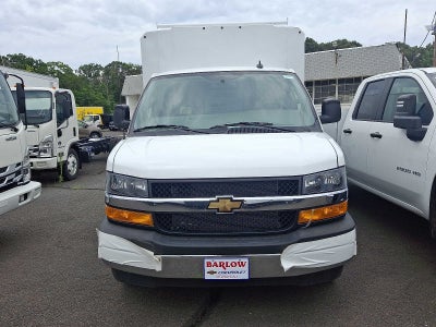 2025 Chevrolet Express Cutaway 3500 1WT