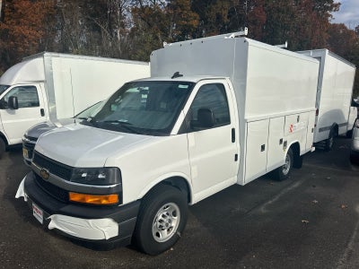 2025 Chevrolet Express Cutaway 3500 1WT