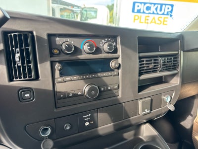 2026 Chevrolet Express Cutaway 3500 1WT