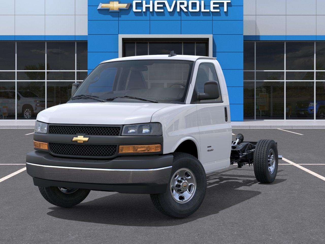 2025 Chevrolet Express Cutaway 3500 1WT