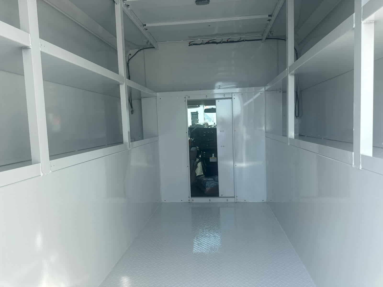 2026 Chevrolet Express Cutaway 3500 1WT
