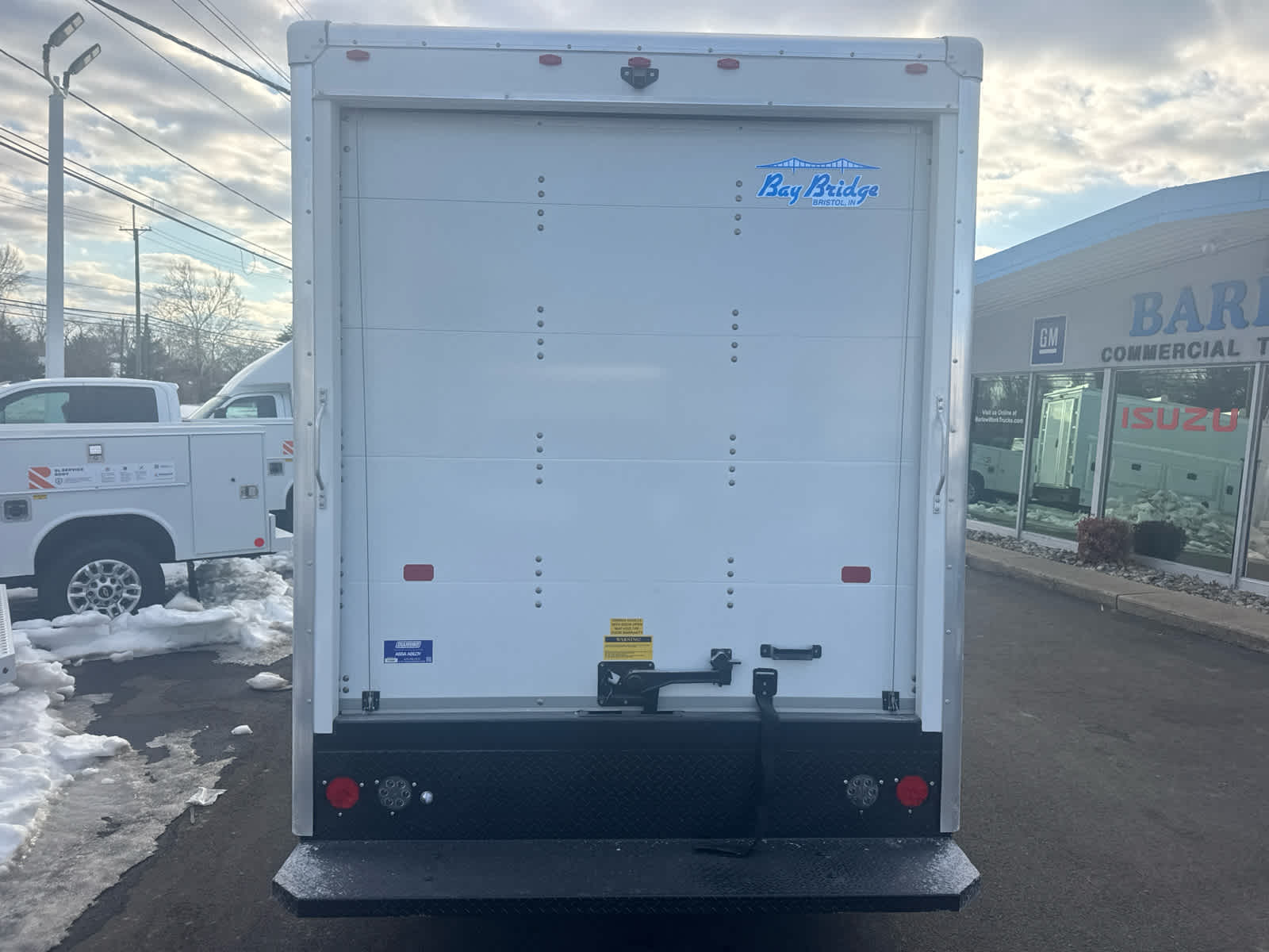 2025 Chevrolet Express Cutaway 3500 1WT