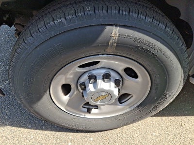 2025 Chevrolet Express Cutaway 3500 1WT