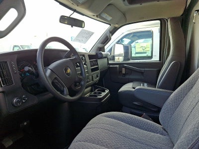 2024 Chevrolet Express Cutaway 3500 1WT