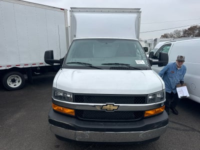 2024 Chevrolet Express Cutaway 3500 1WT