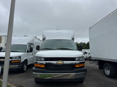 2026 Chevrolet Express Cutaway 3500 1WT