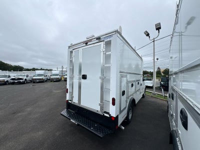 2026 Chevrolet Express Cutaway 3500 1WT