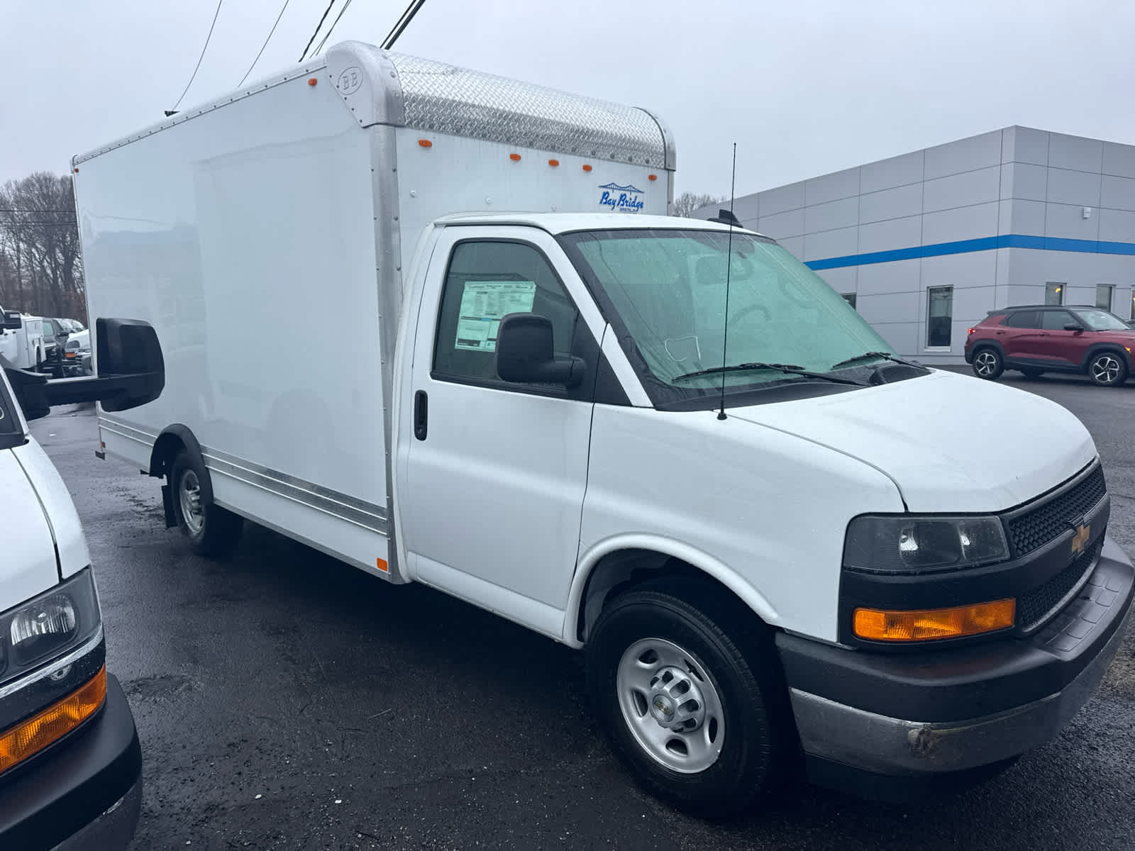 2025 Chevrolet Express Cutaway 3500 1WT