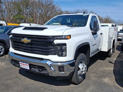 2025 Chevrolet Silverado 3500 HD Chassis Cab Work Truck