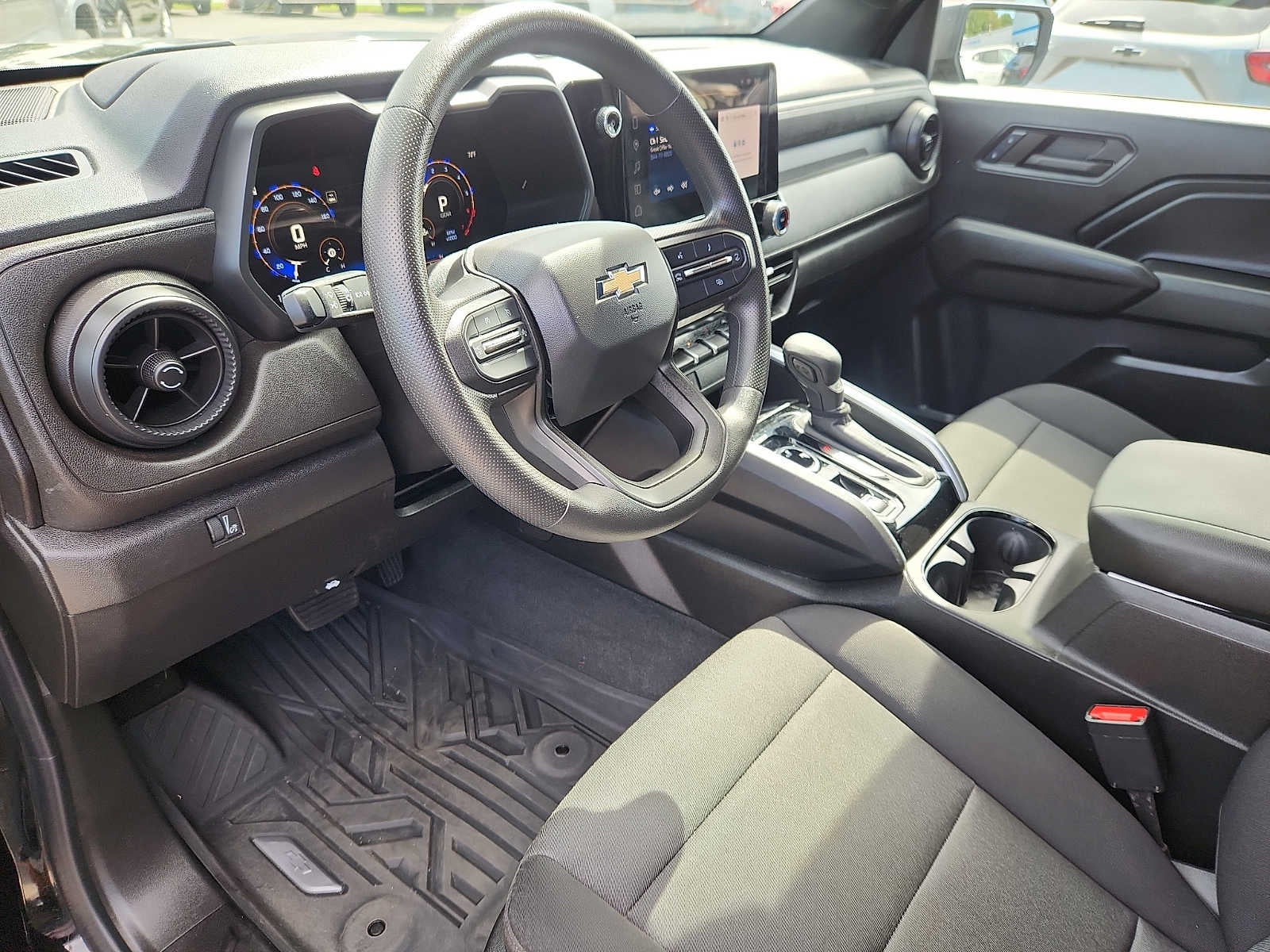 2024 Chevrolet Colorado WT