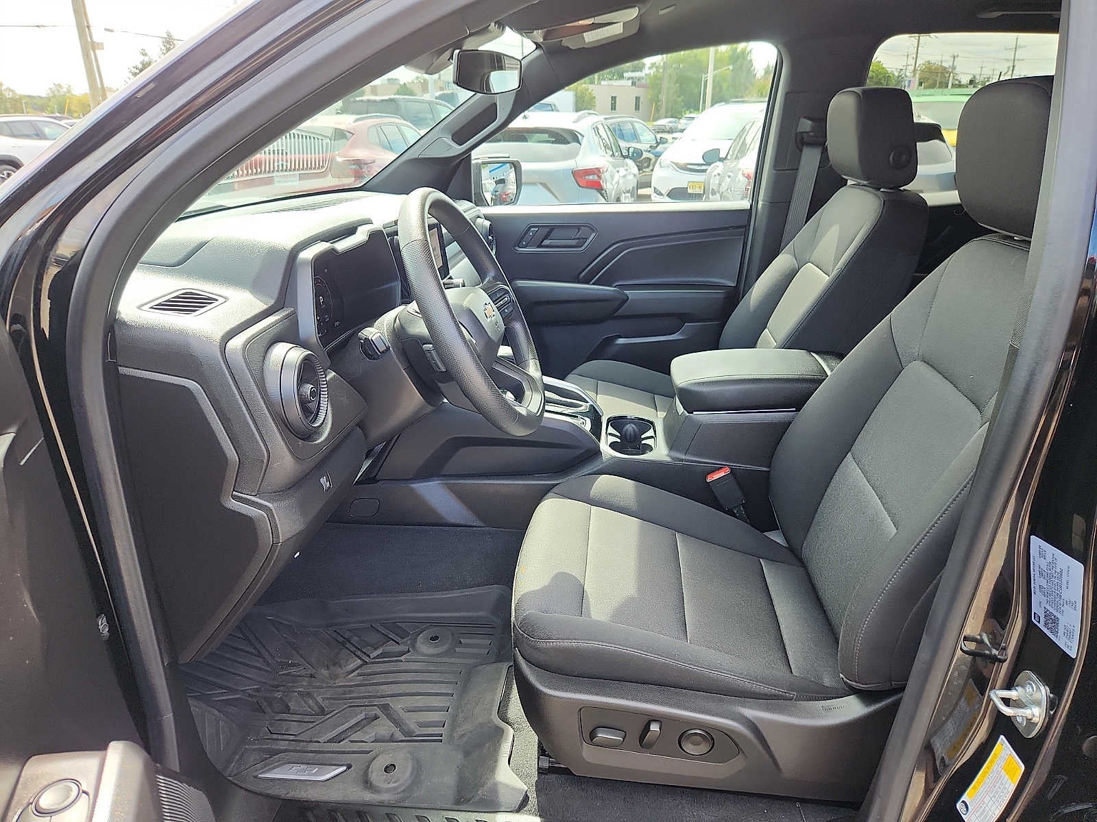 2024 Chevrolet Colorado WT