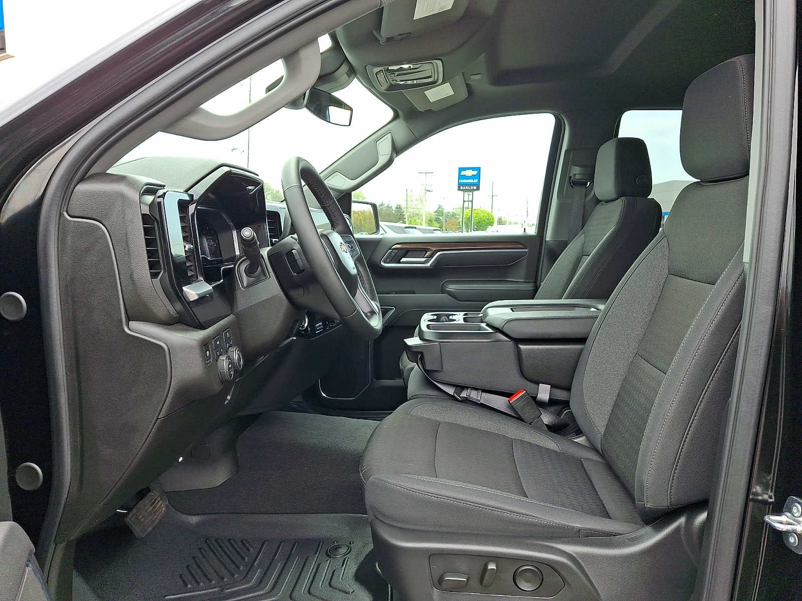 2025 Chevrolet Silverado 1500 LT (2FL)