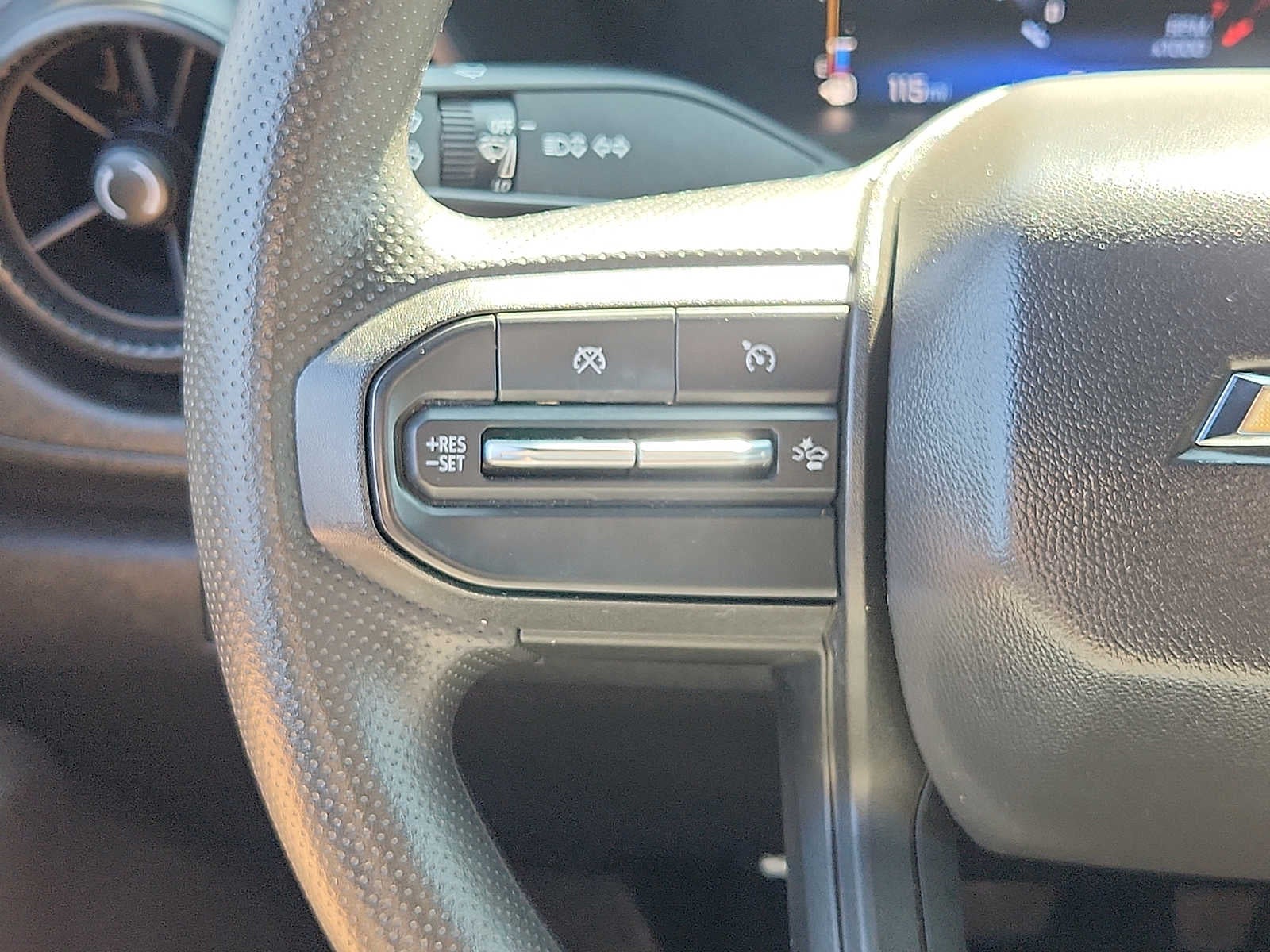 2023 Chevrolet Colorado WT