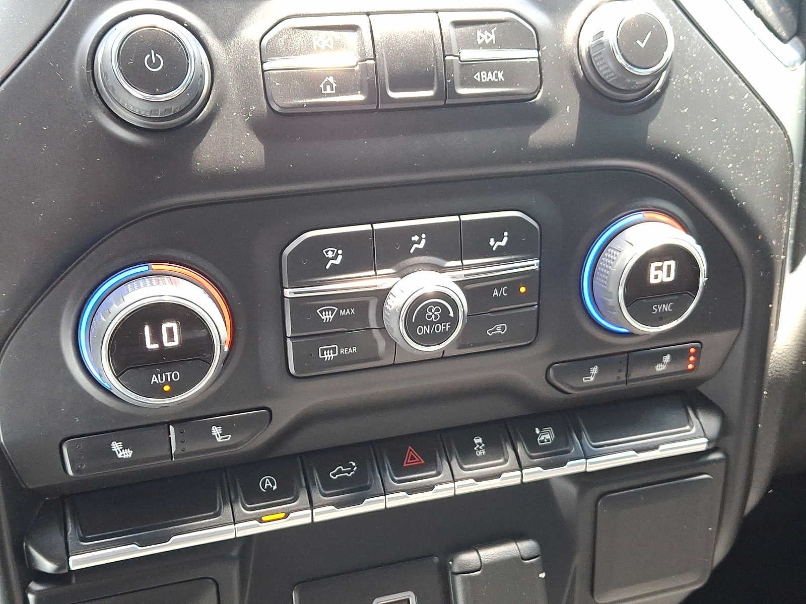 2022 Chevrolet Silverado 1500 LTD LT (2FL)