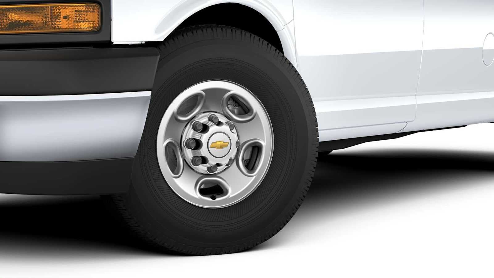 2026 Chevrolet Express 2500 Work Van HD's photo