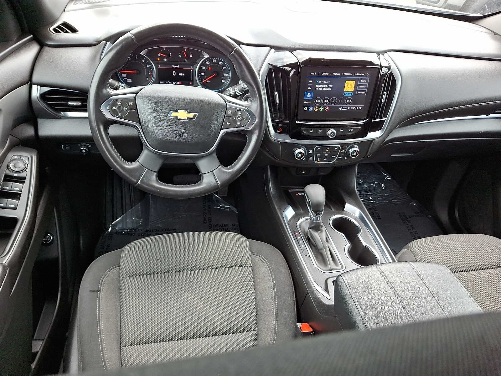 2022 Chevrolet Traverse LT Cloth