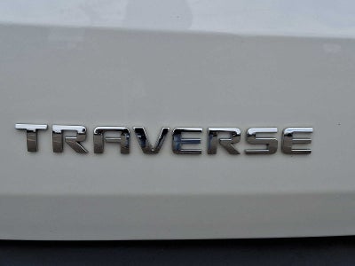 2022 Chevrolet Traverse LT Cloth