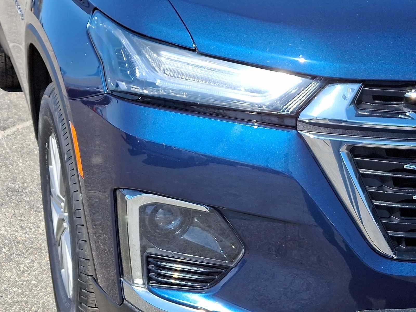 2023 Chevrolet Traverse LT Cloth