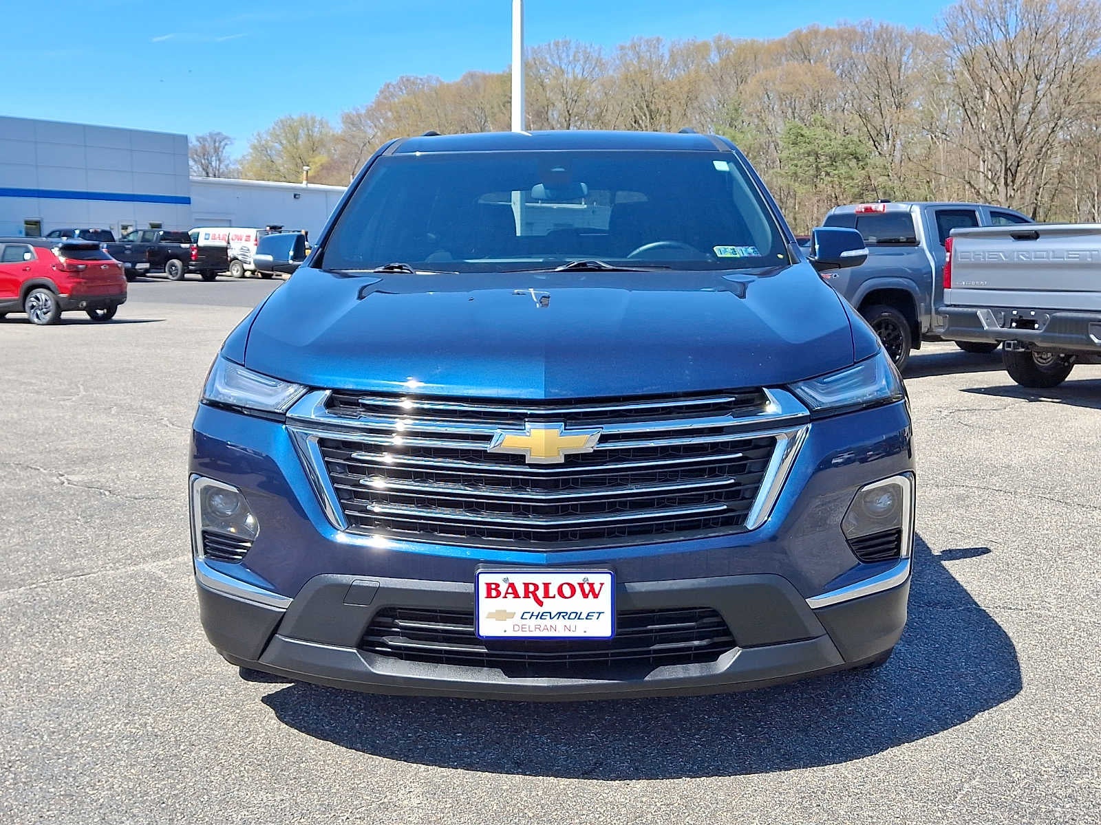 2023 Chevrolet Traverse LT Cloth