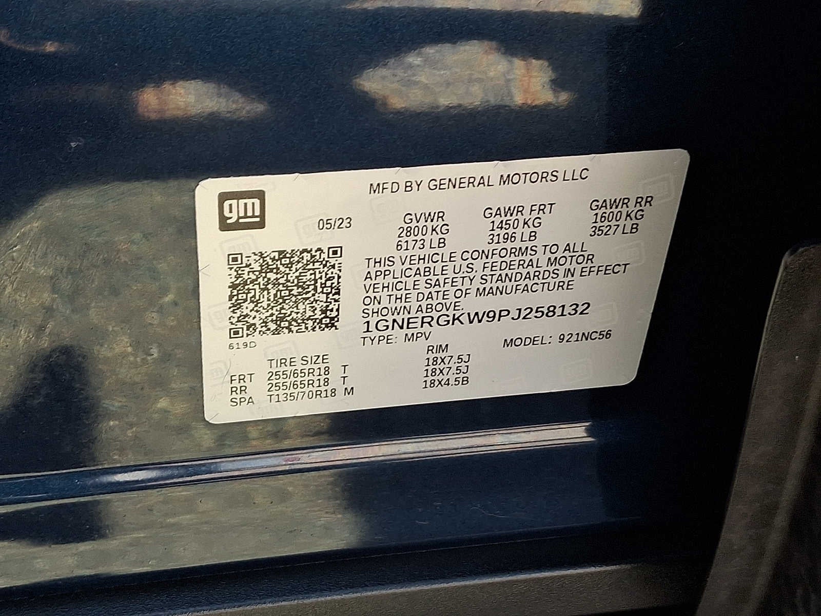 2023 Chevrolet Traverse LT Cloth