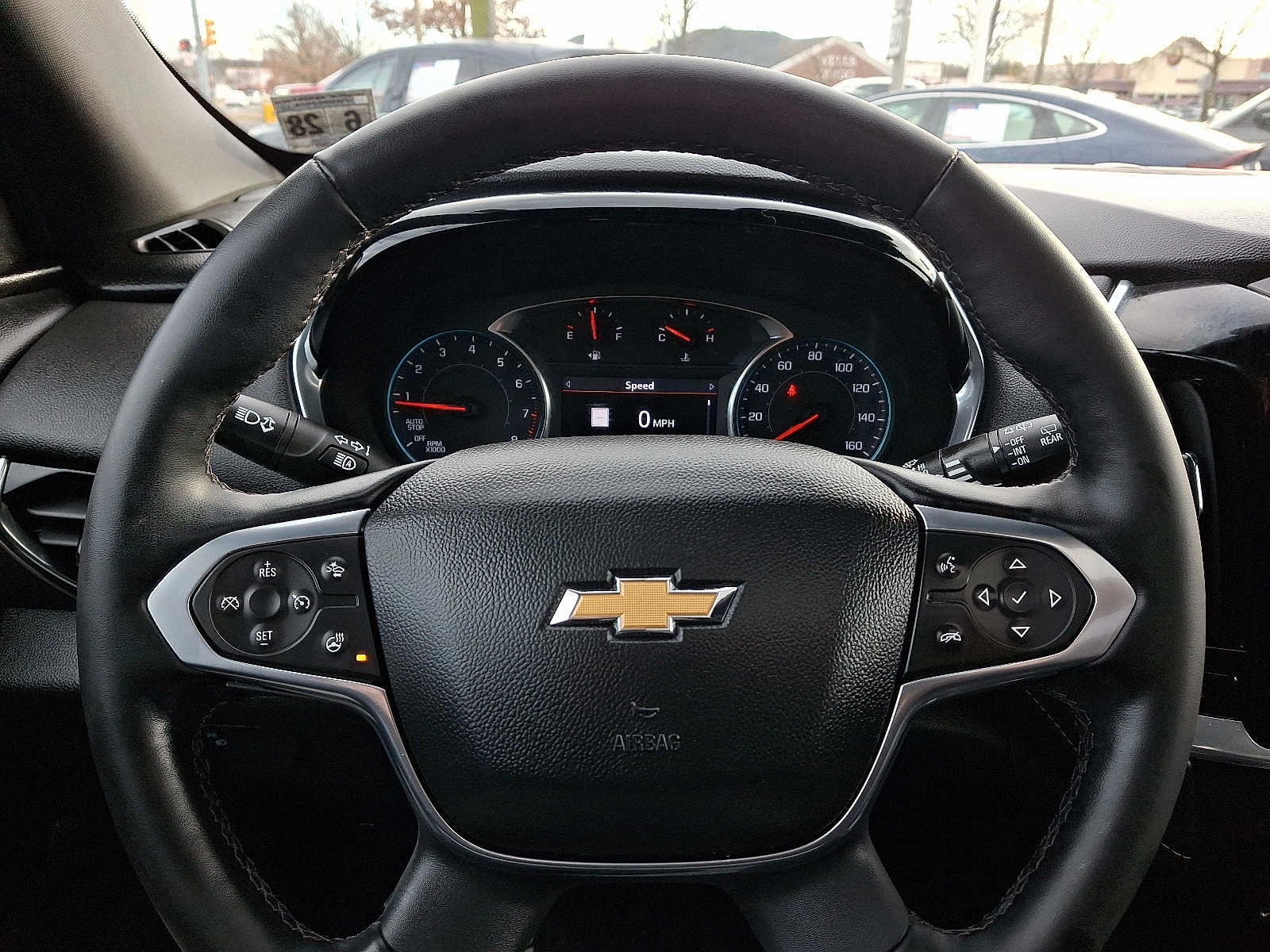 2023 Chevrolet Traverse LT Leather