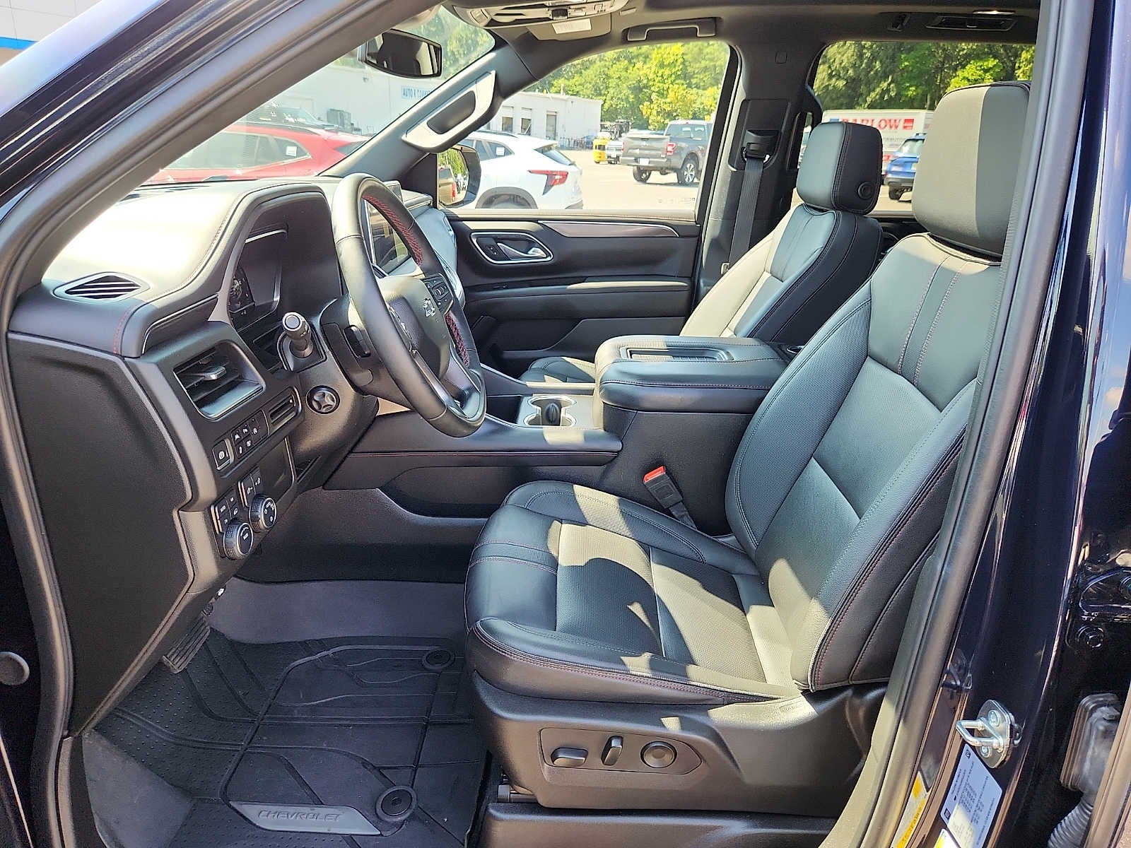 2024 Chevrolet Suburban RST