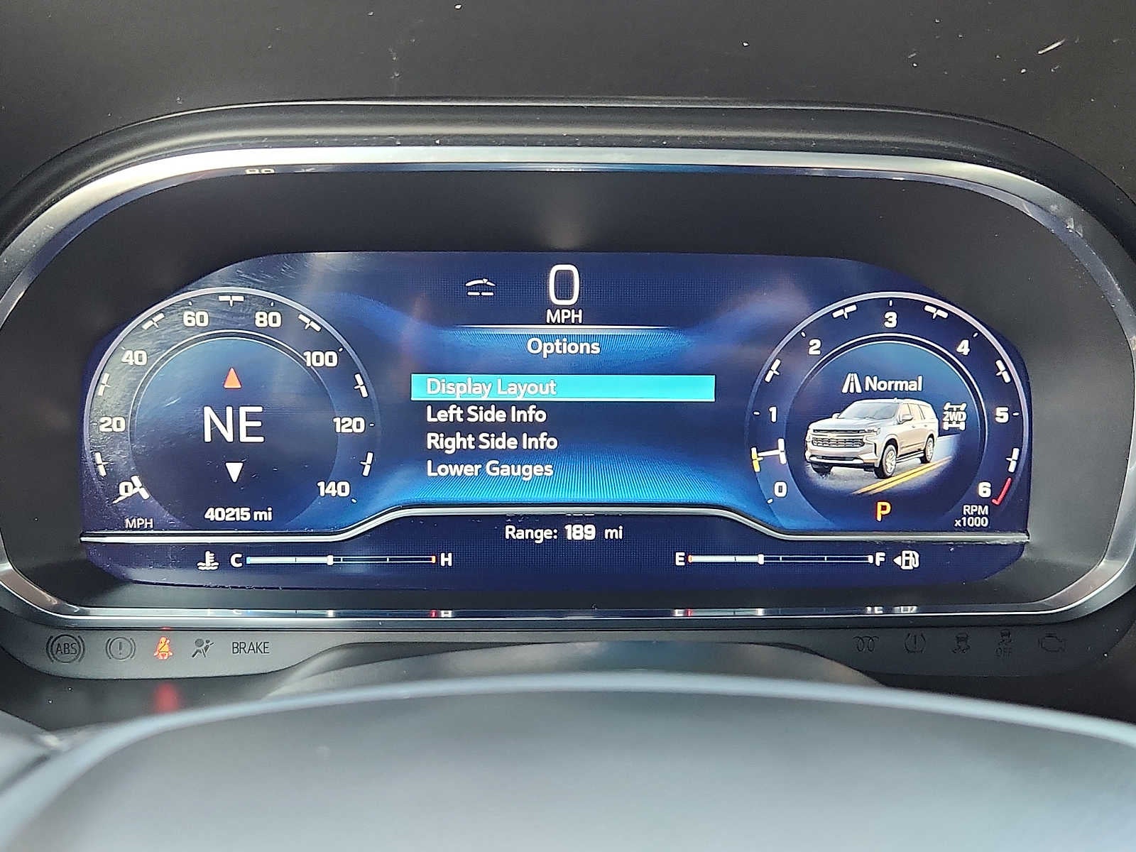 2024 Chevrolet Suburban RST