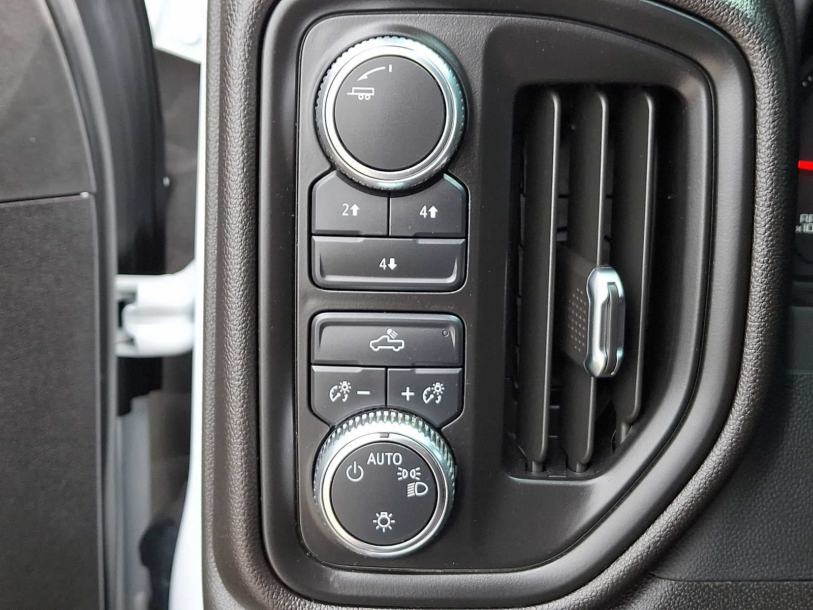 2024 GMC Sierra 3500 HD Pro