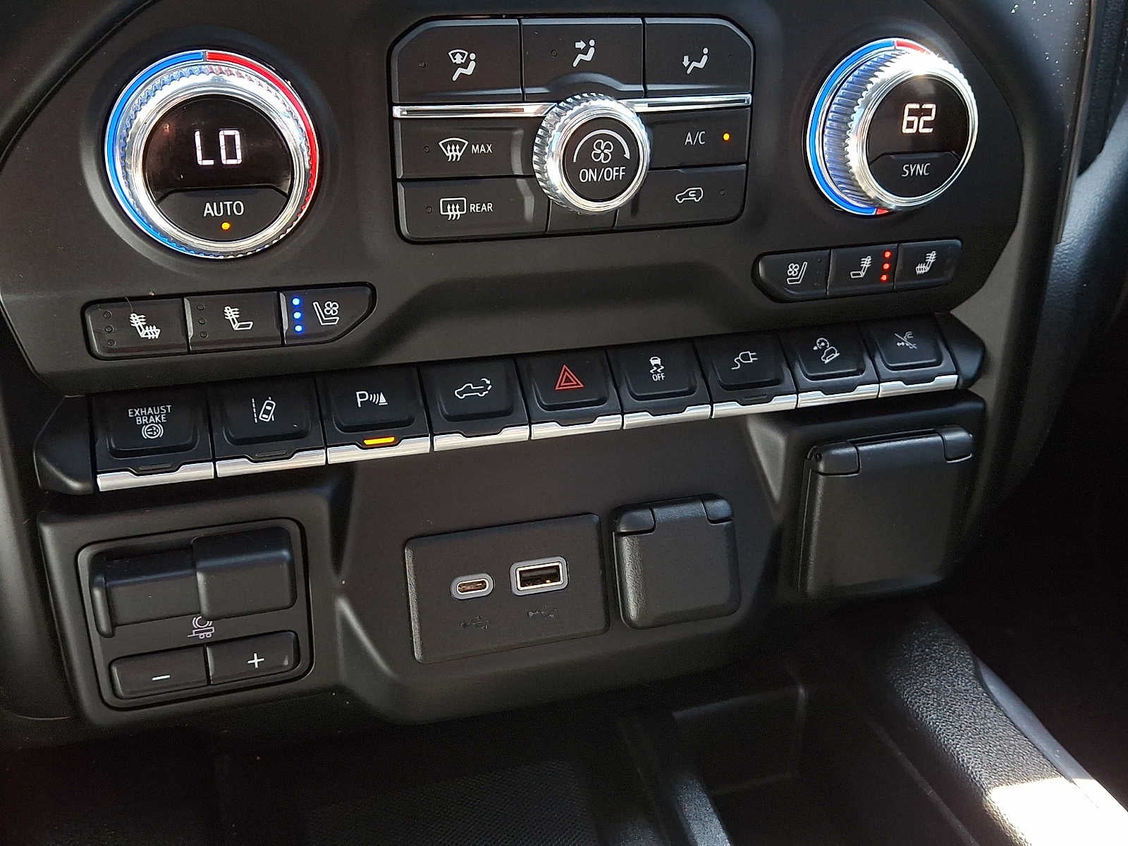 2022 GMC Sierra 3500 HD Denali
