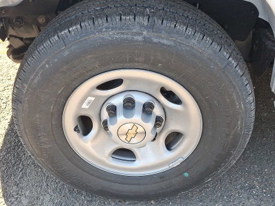 2025 Chevrolet Express Cutaway 3500 1WT