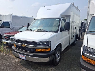 2025 Chevrolet Express Cutaway 3500 1WT