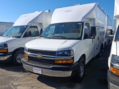 2025 Chevrolet Express Cutaway 3500 1WT