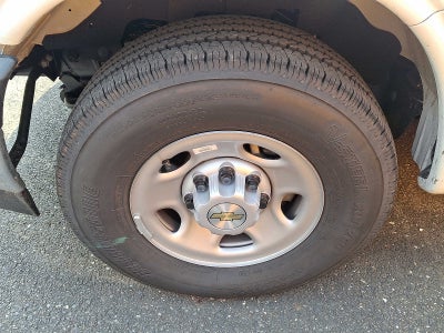 2025 Chevrolet Express Cutaway 3500 1WT