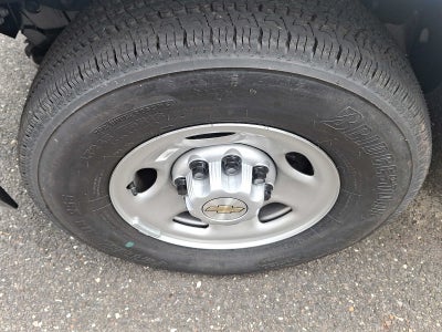 2025 Chevrolet Express Cutaway 3500 1WT