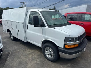 2026 Chevrolet Express Cutaway 3500 1WT