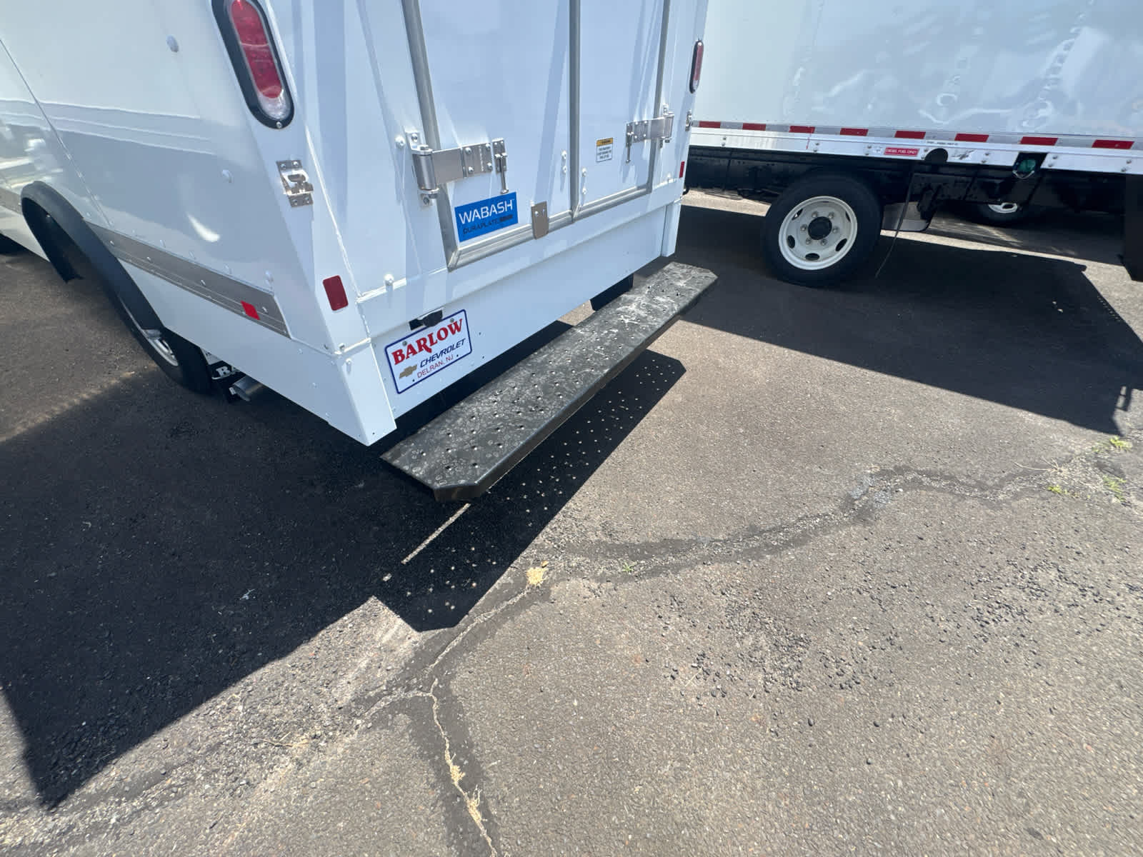 2025 Chevrolet Express Cutaway 3500 1WT