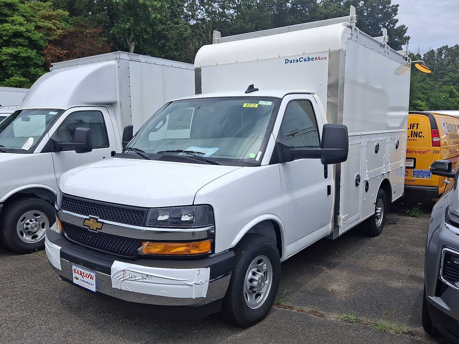 2025 Chevrolet Express Cutaway 3500 1WT