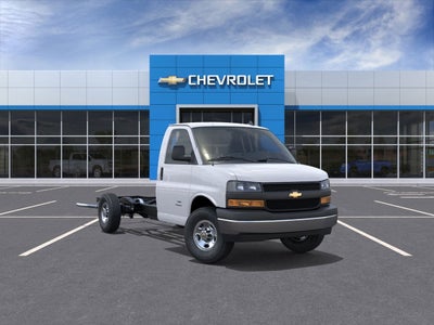 2026 Chevrolet Express Cutaway 3500 1WT