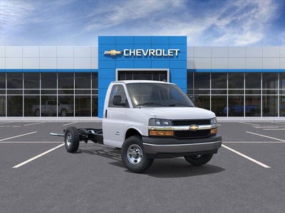 2025 Chevrolet Express Cutaway 3500 1WT