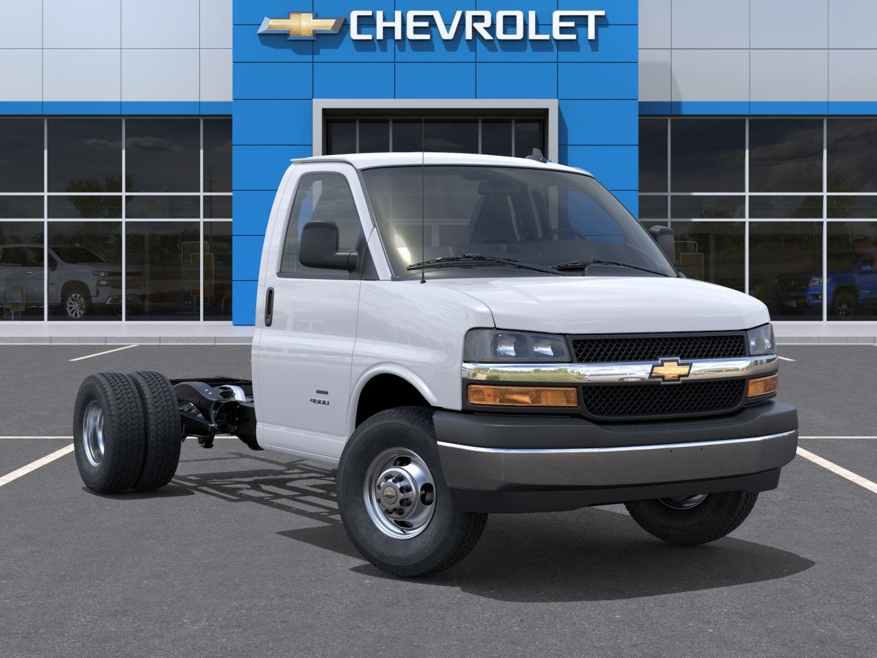 2026 Chevrolet Express Cutaway 3500 1WT