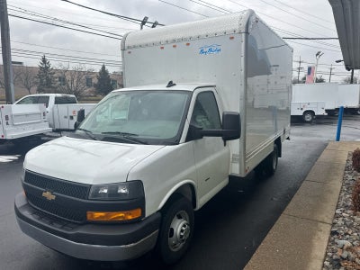 2025 Chevrolet Express Cutaway 3500 1WT