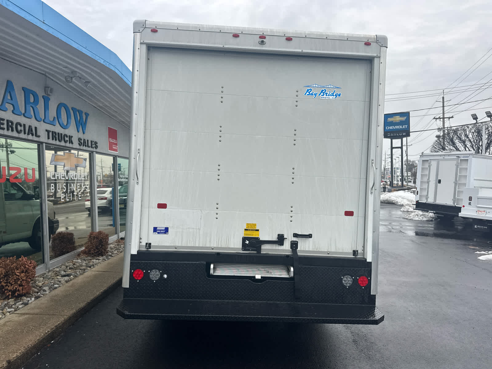 2025 Chevrolet Express Cutaway 3500 1WT