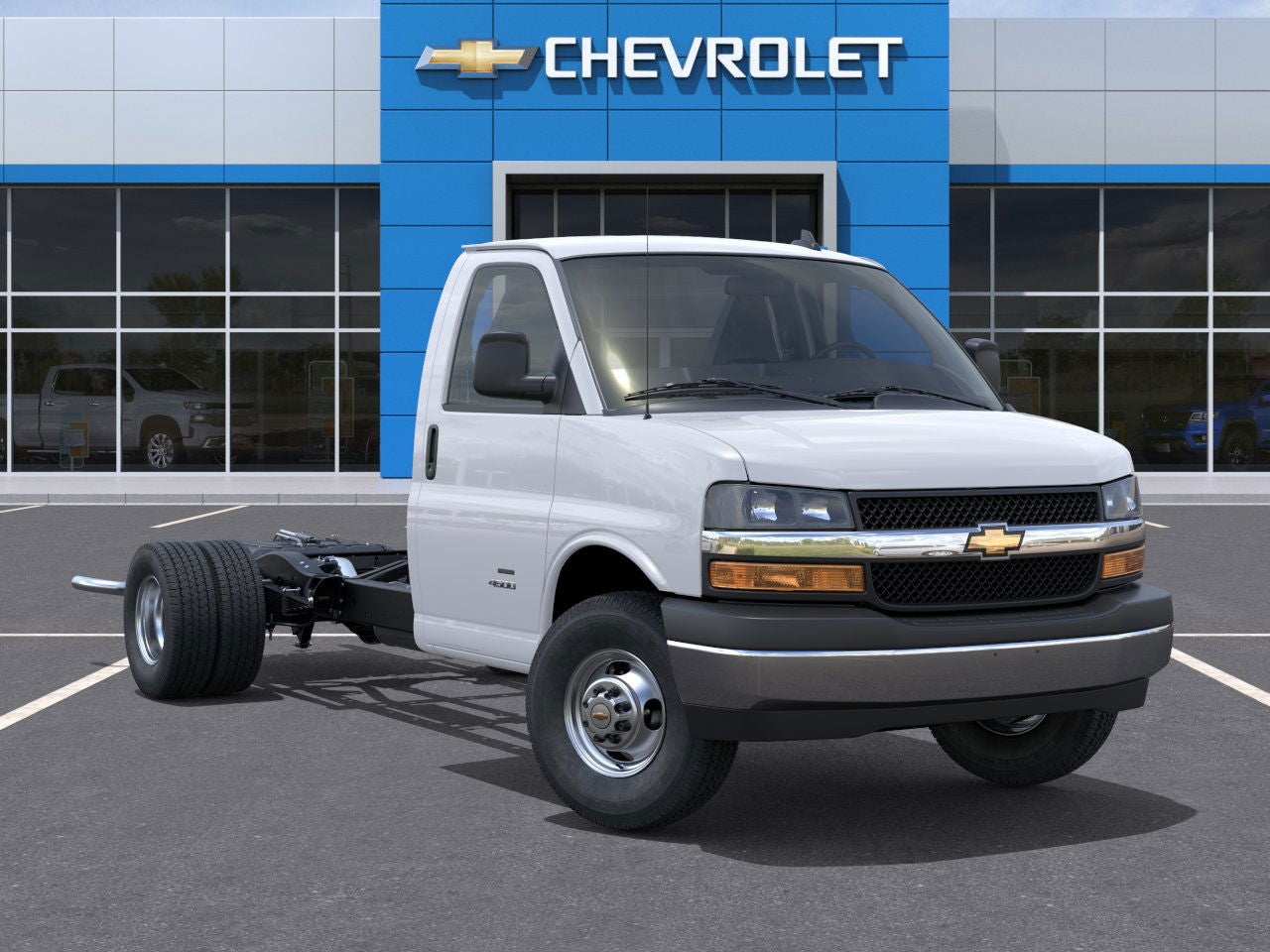 2026 Chevrolet Express Cutaway 3500 1WT