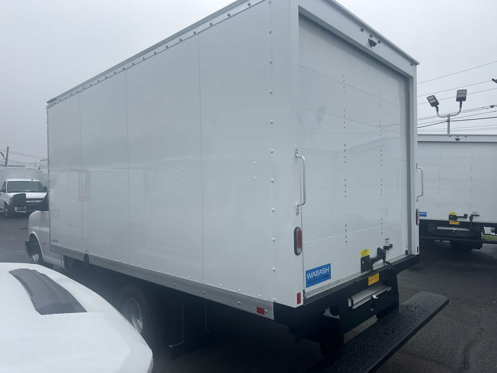 2025 Chevrolet Express Cutaway 3500 1WT