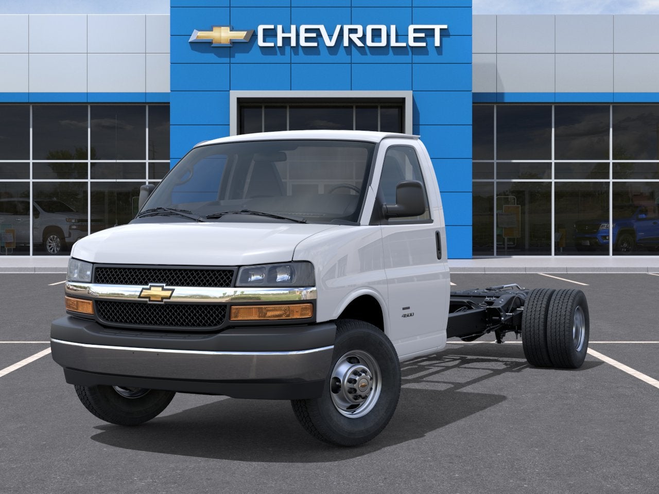 2026 Chevrolet Express Cutaway 3500 1WT